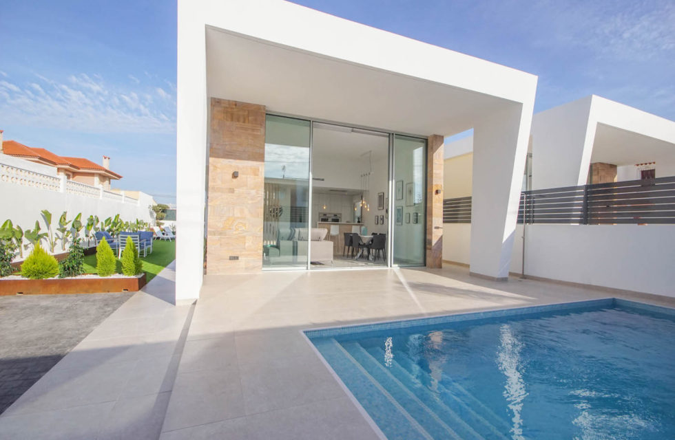 Torrevieja modern luxury new build villa with 3 bedrooms for sale